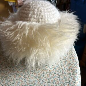 Made in Italy fur  ,wool hat